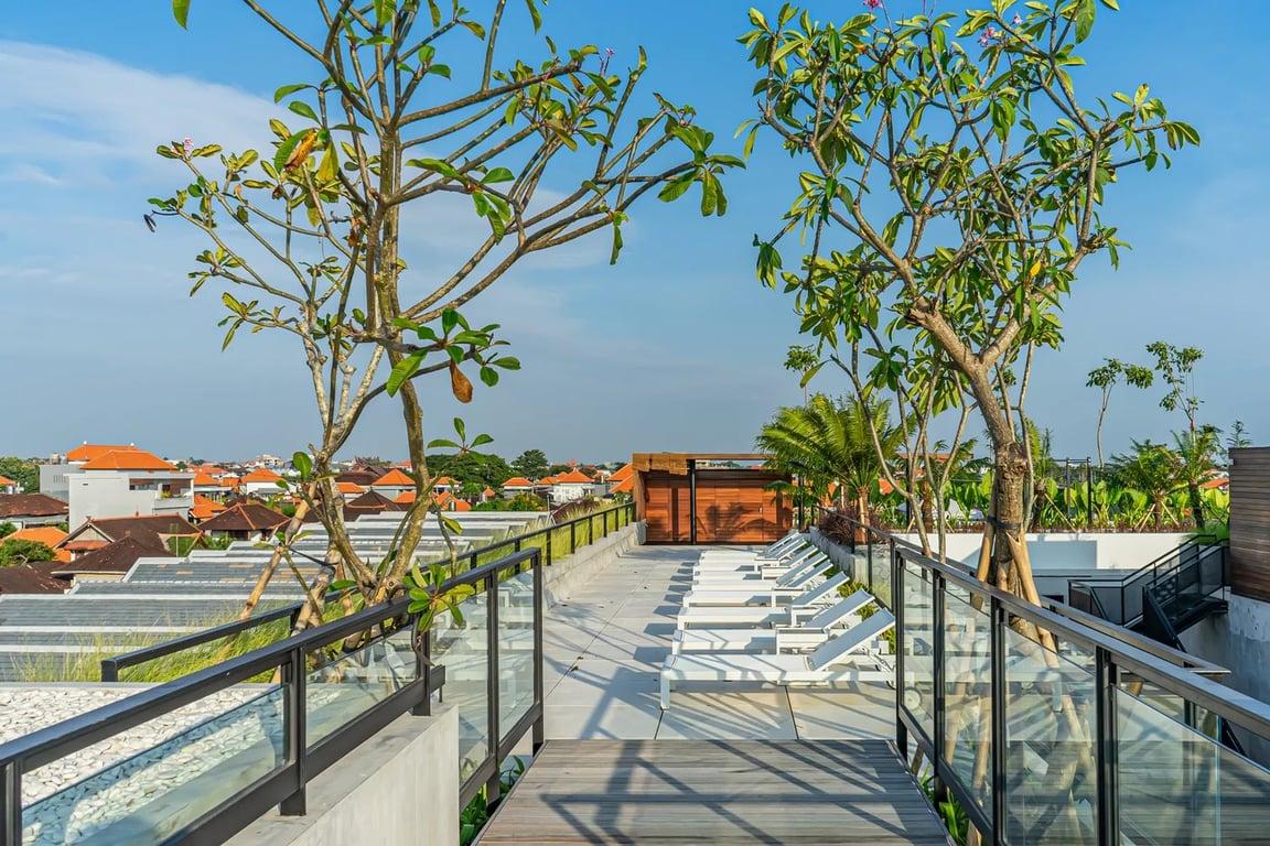 Property Image 1 Bedroom Apartment with <br/> Balcony, Jacuzzi