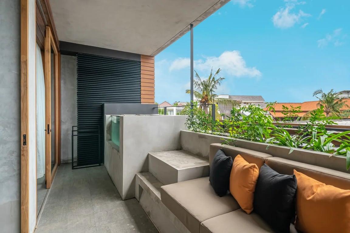 Property Image 1 Bedroom Apartment with <br/> Balcony, Jacuzzi