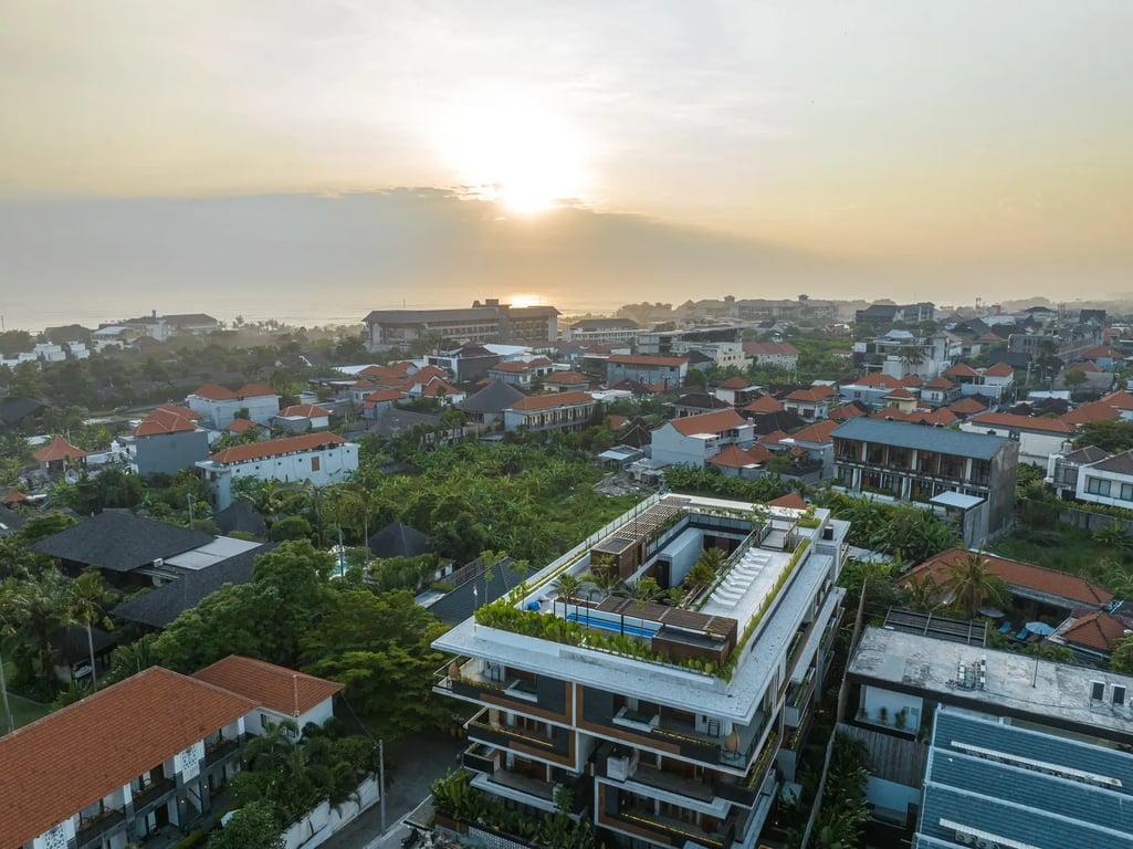 Property Image 1 Bedroom Apartment with <br/> Balcony, Jacuzzi