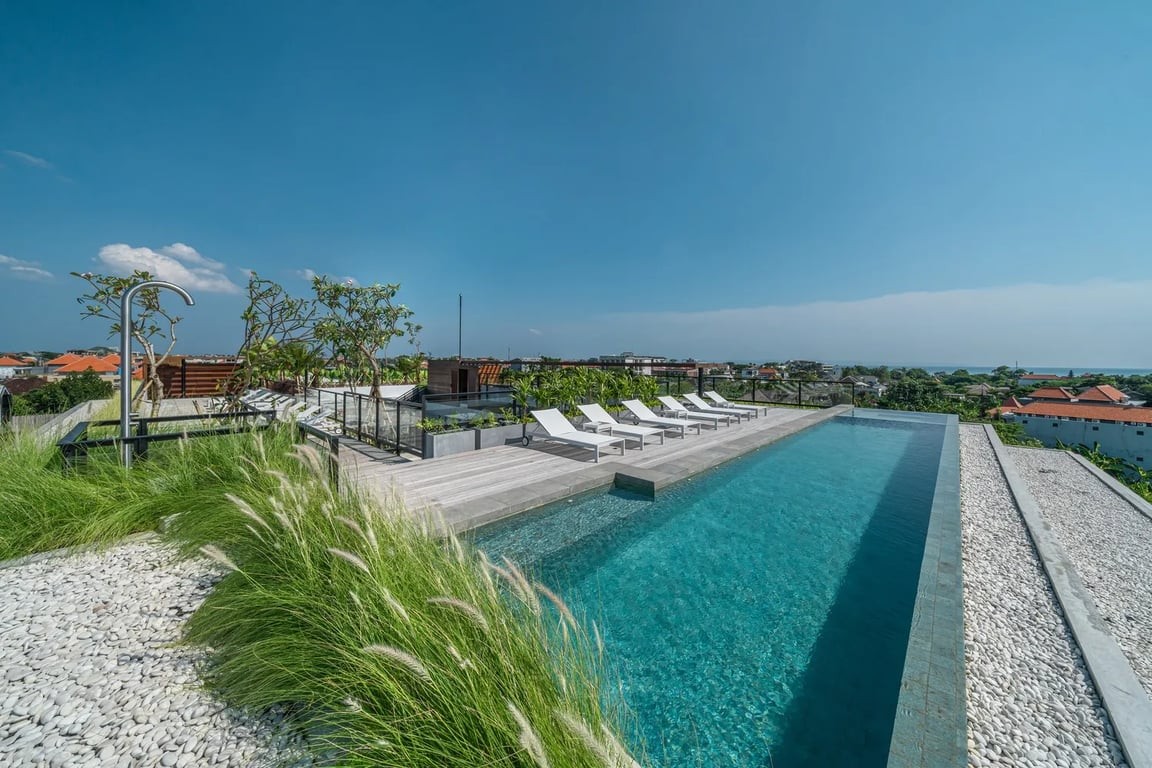 Property Image 1 Bedroom Apartment with <br/> Balcony, Jacuzzi